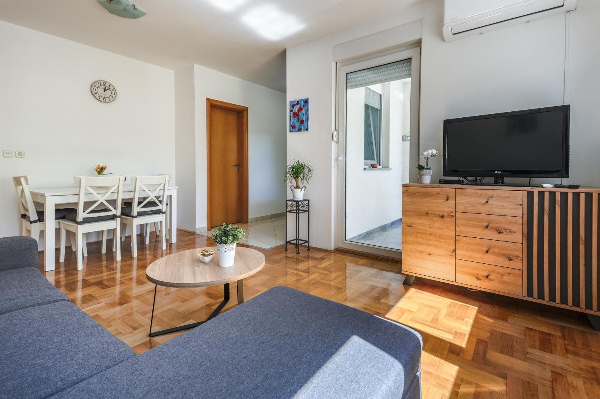Lovely Apartment ザダル エクステリア 写真